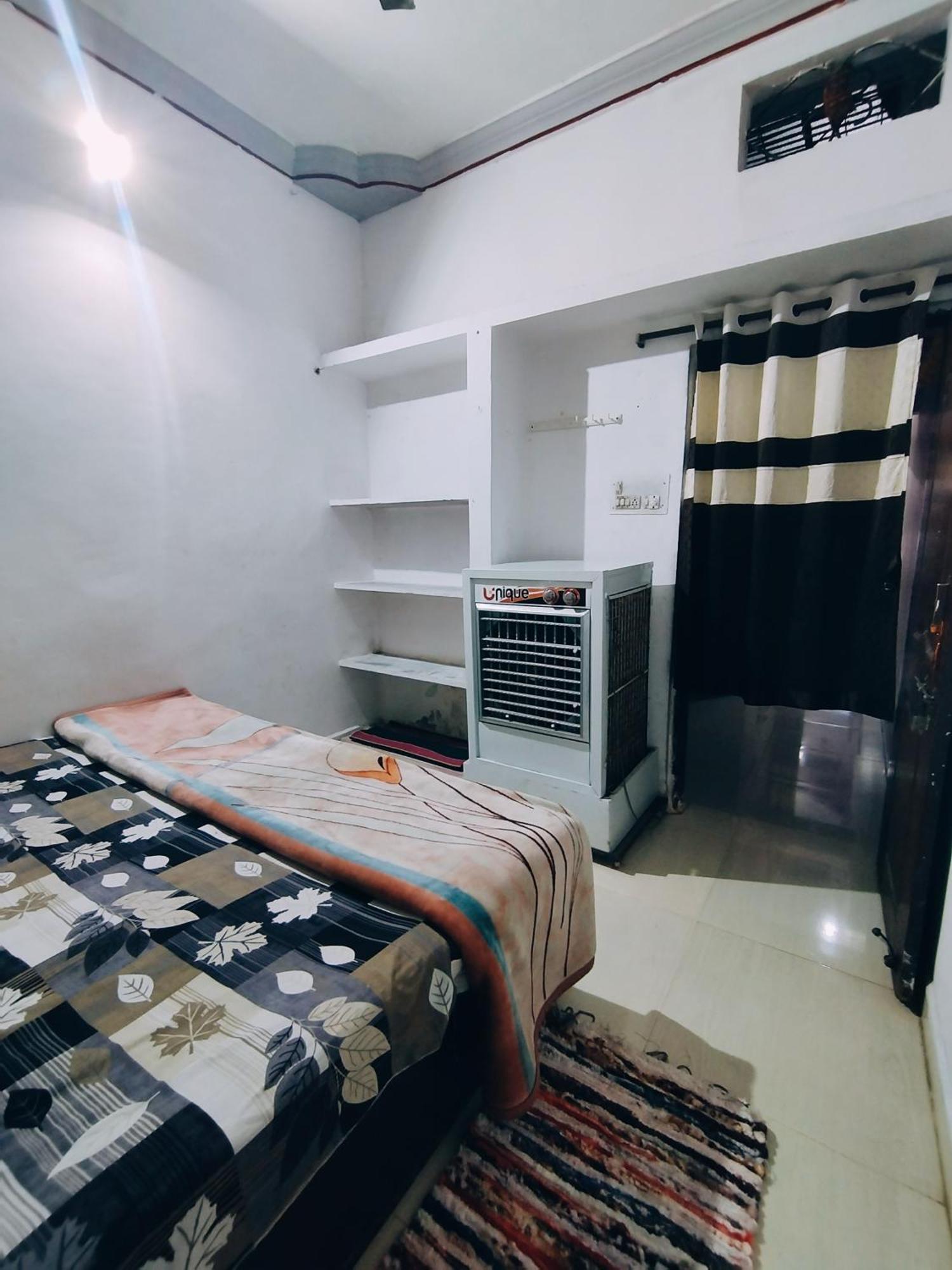 Kalpeshwar Homestay Ujjain Eksteriør bilde